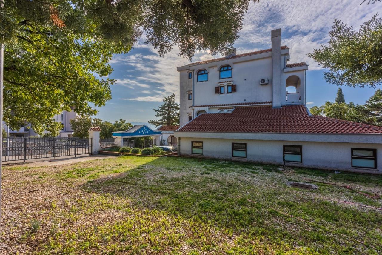 Guest House Agava Crikvenica Bagian luar foto